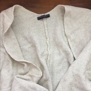 BRANDY MELVILLE Cream/Tan Cardigan